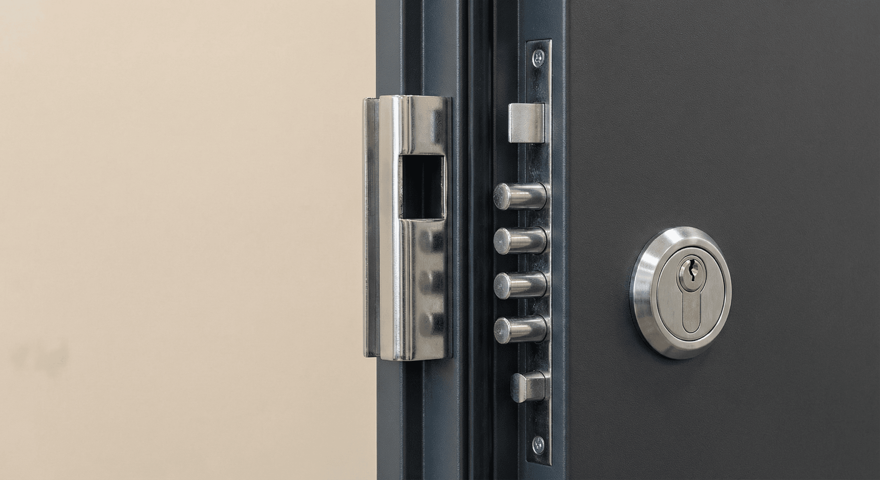 Verrouillage multipoints sur bloc porte blindee